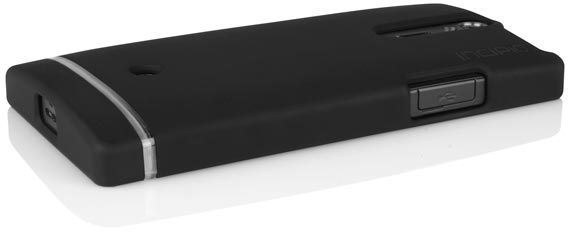 Incipio EDGE fr Sony Xperia S, schwarz -