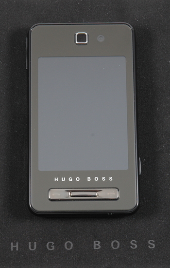 Samsung SGH-F480 Hugo Boss -